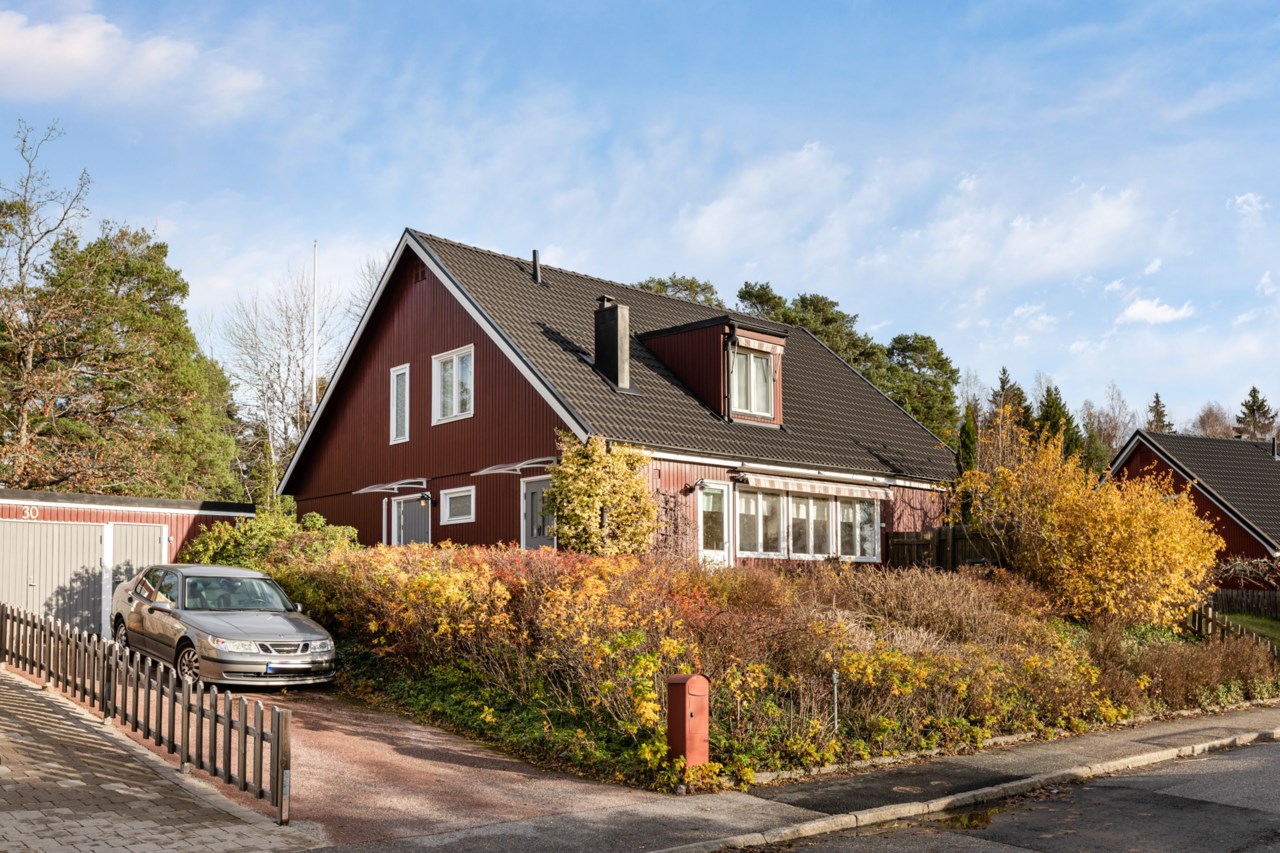 Slåttervägen 30