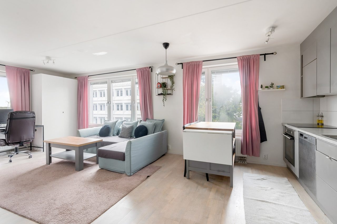 Kista gårdsväg 16