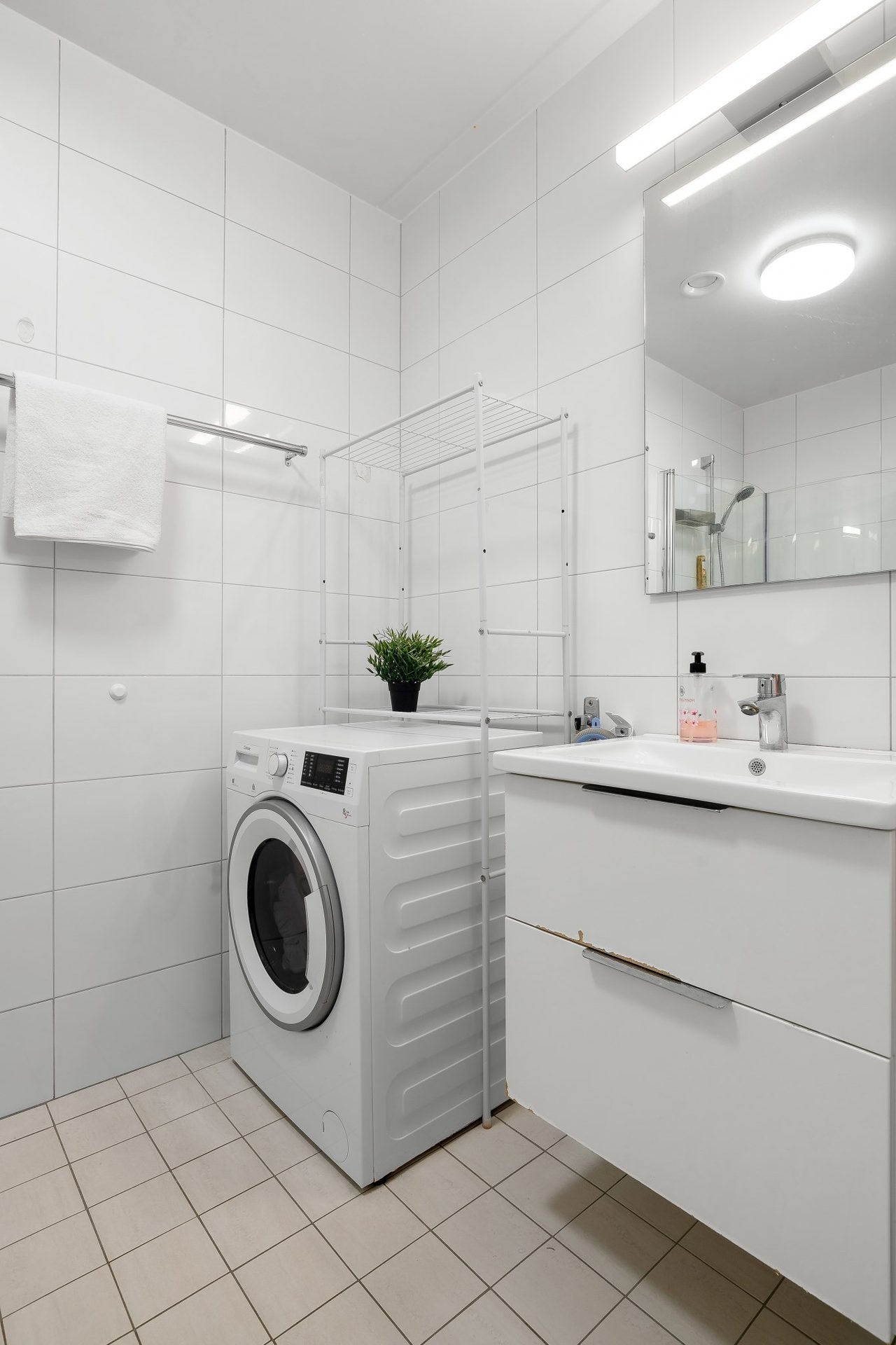 Kista gårdsväg 16