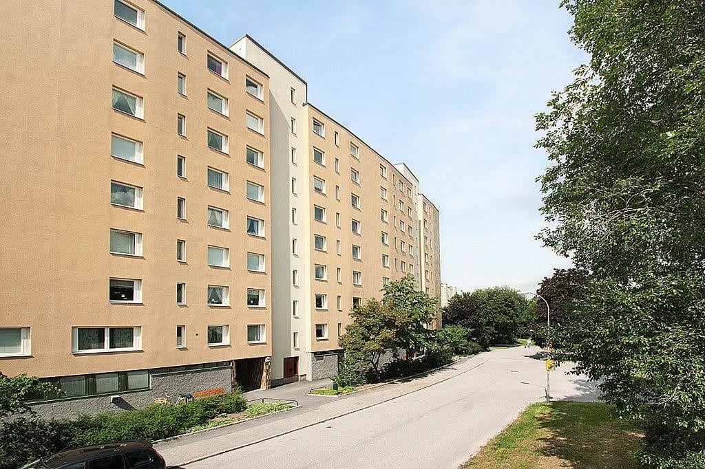 Lågupplöst Fasad sommartid