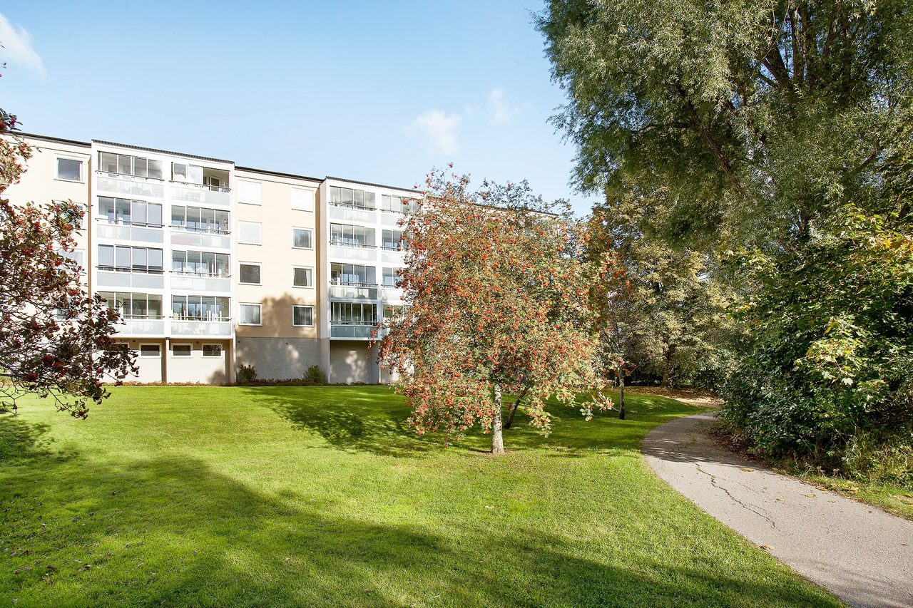 Månadsvägen 60