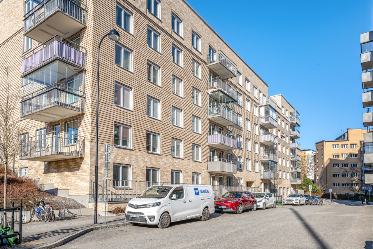 Pressarvägen 6