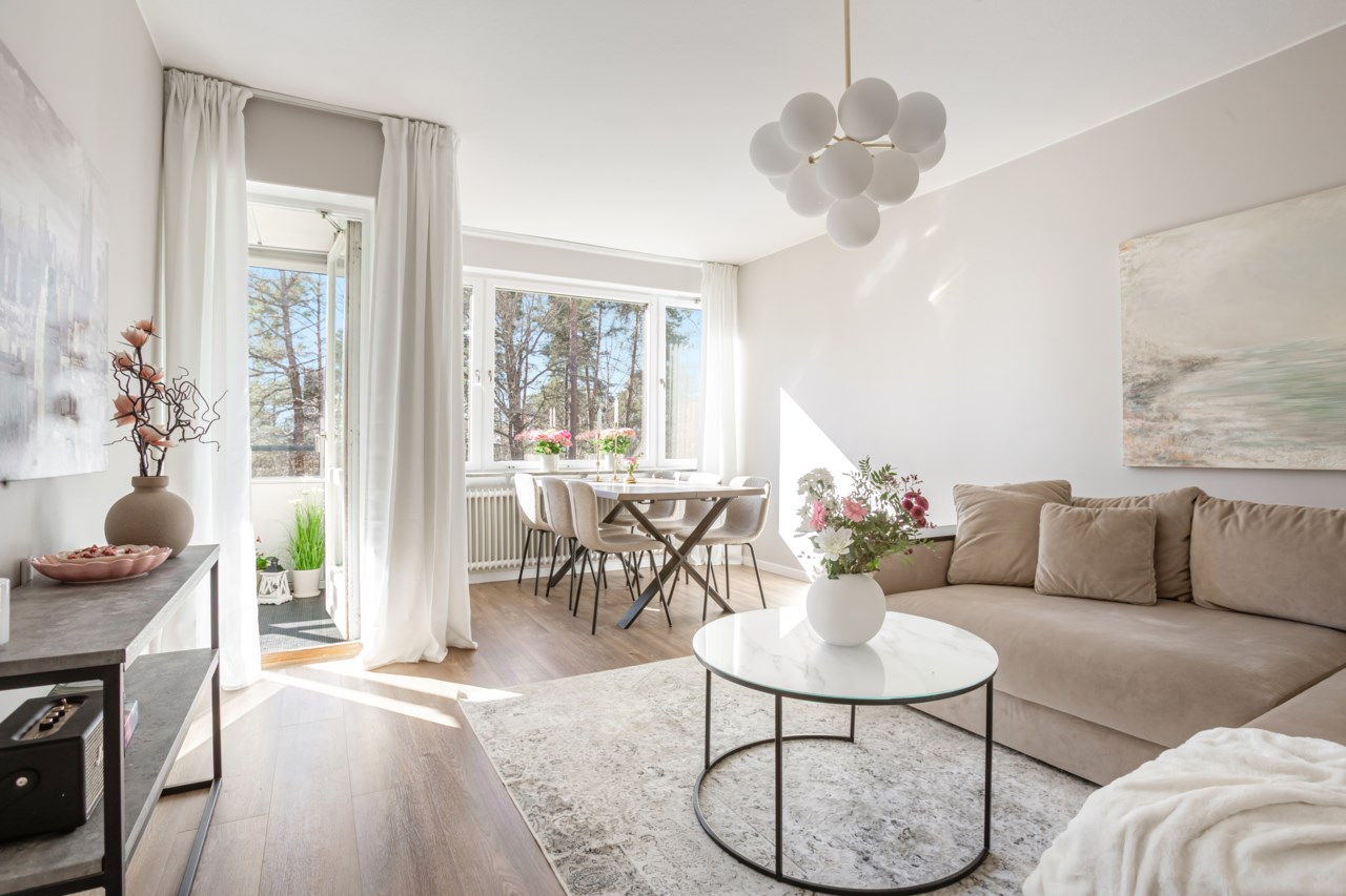 Slipargränd 9