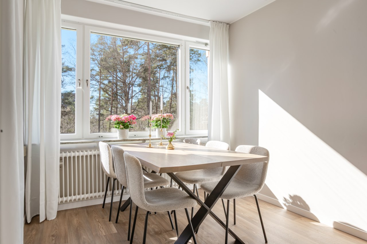 Slipargränd 9