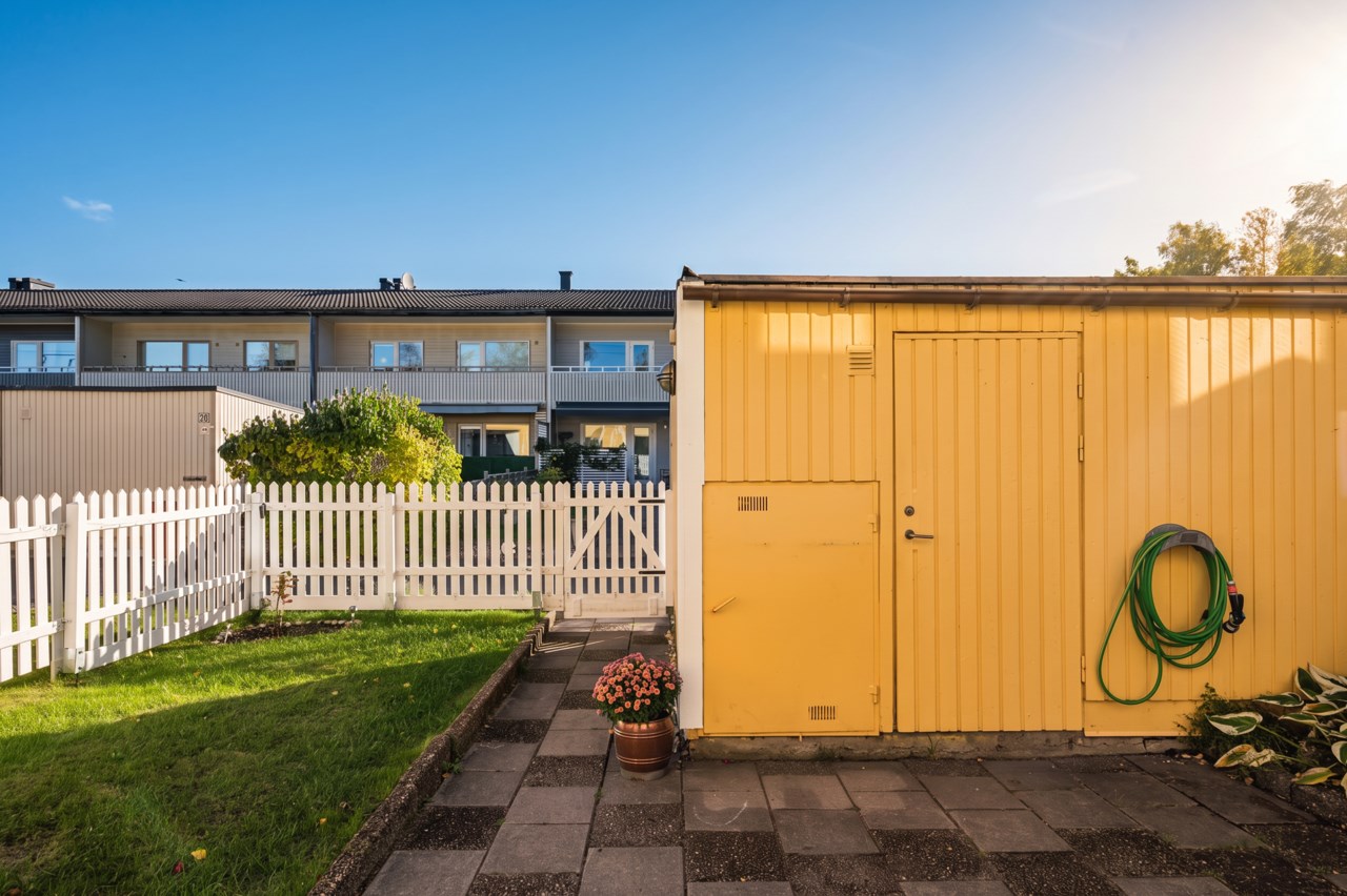 Rågången 10