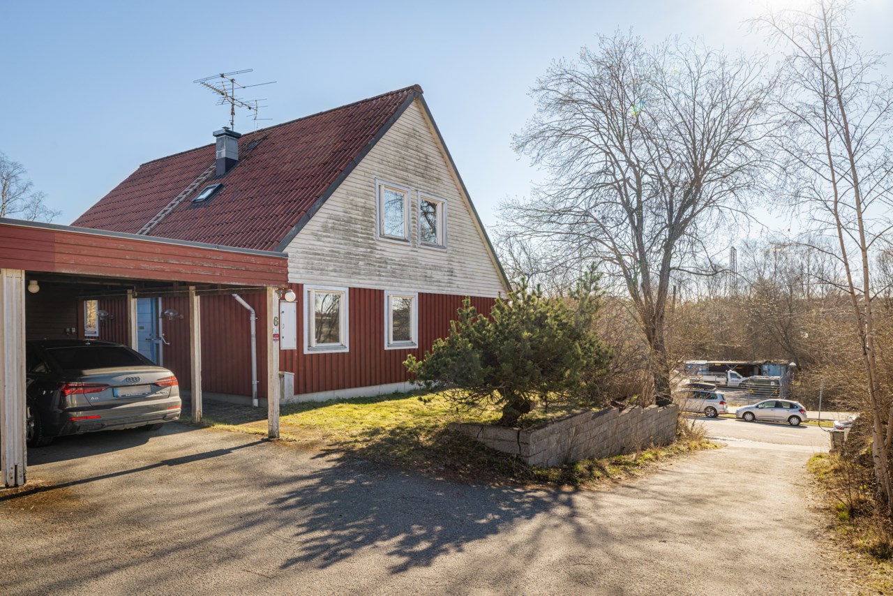 Helgarögränd 6