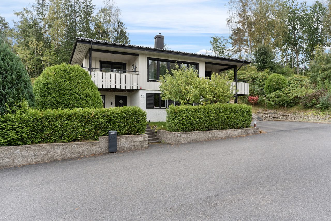 Flustervägen 11
