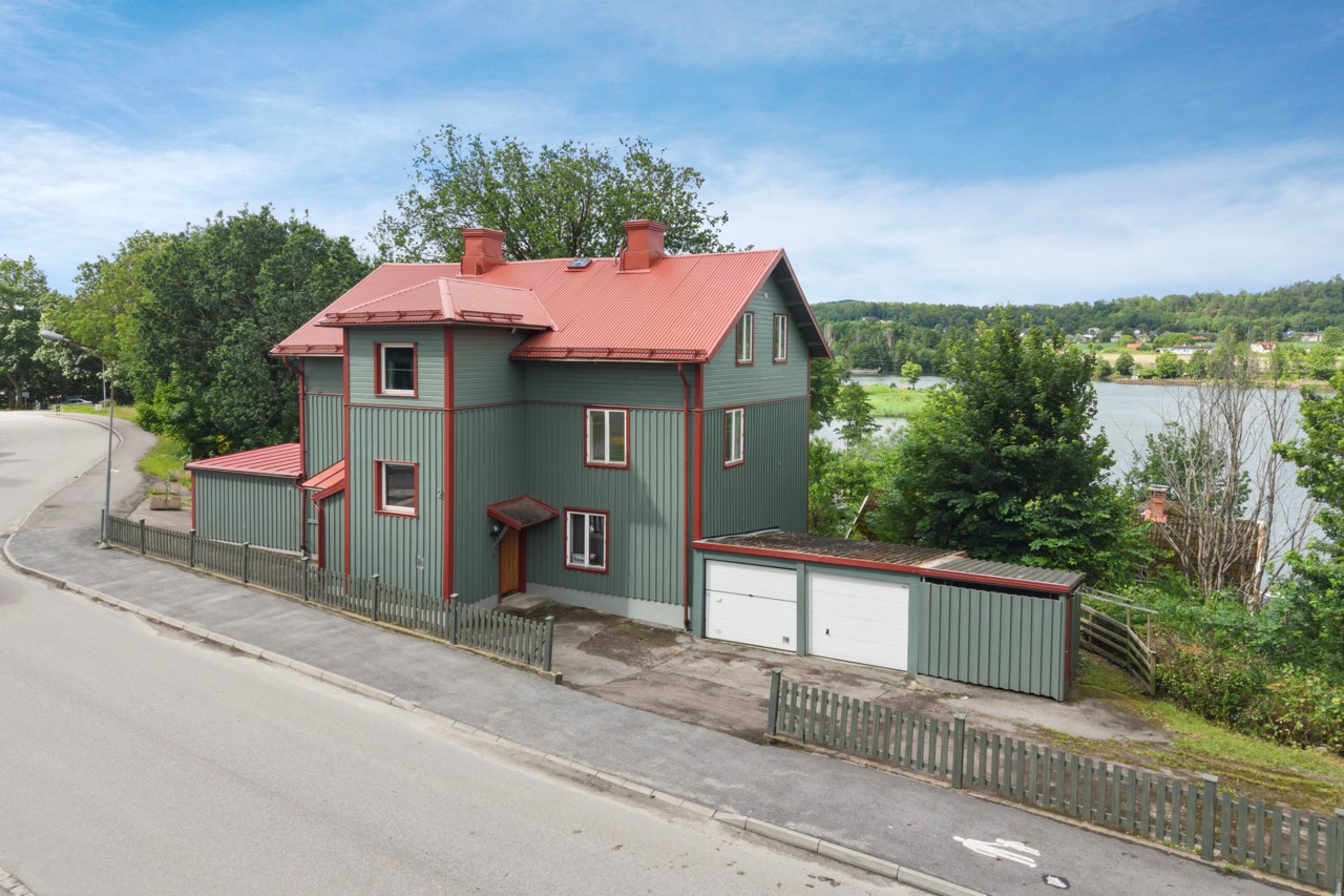 Fuxernavägen 2