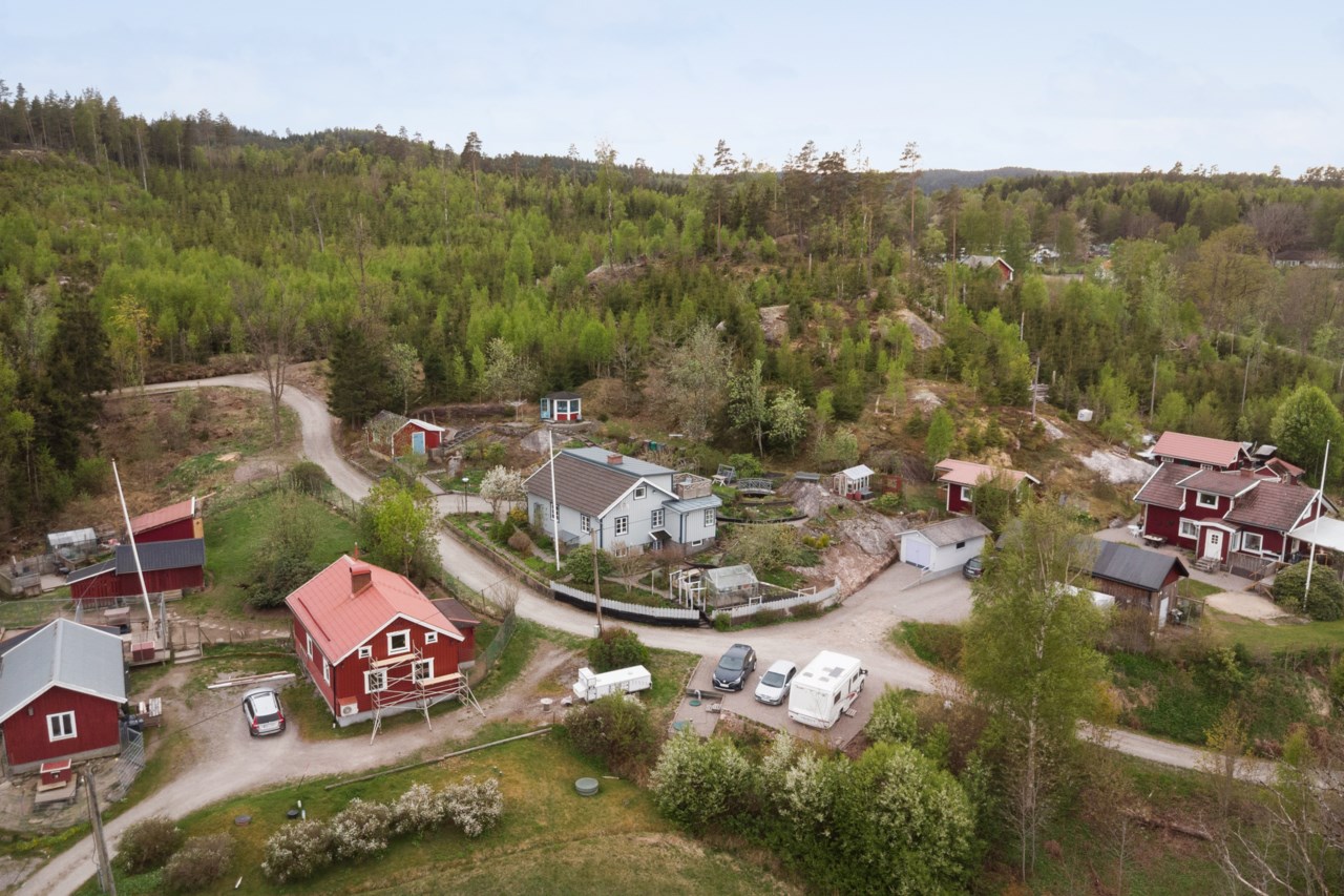 Törresröd 144