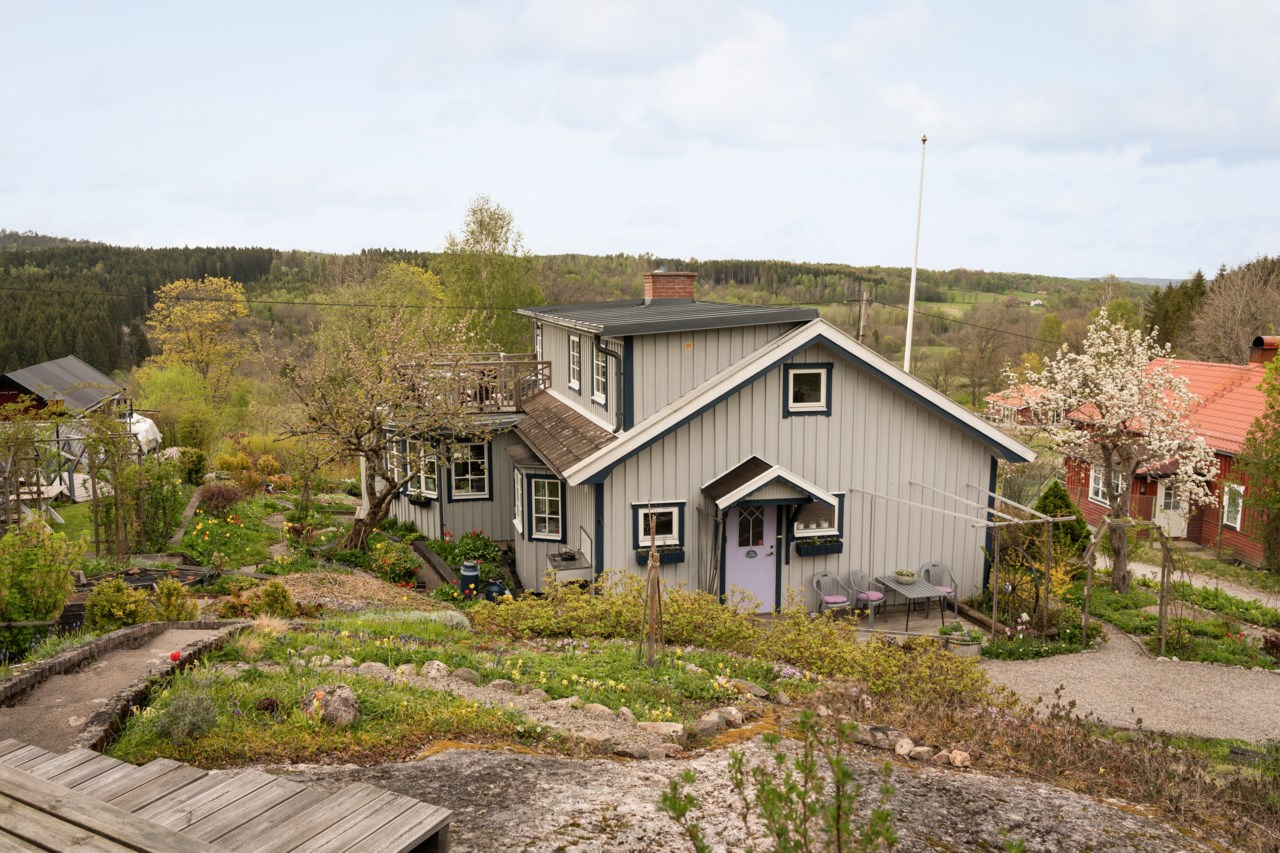 Törresröd 144