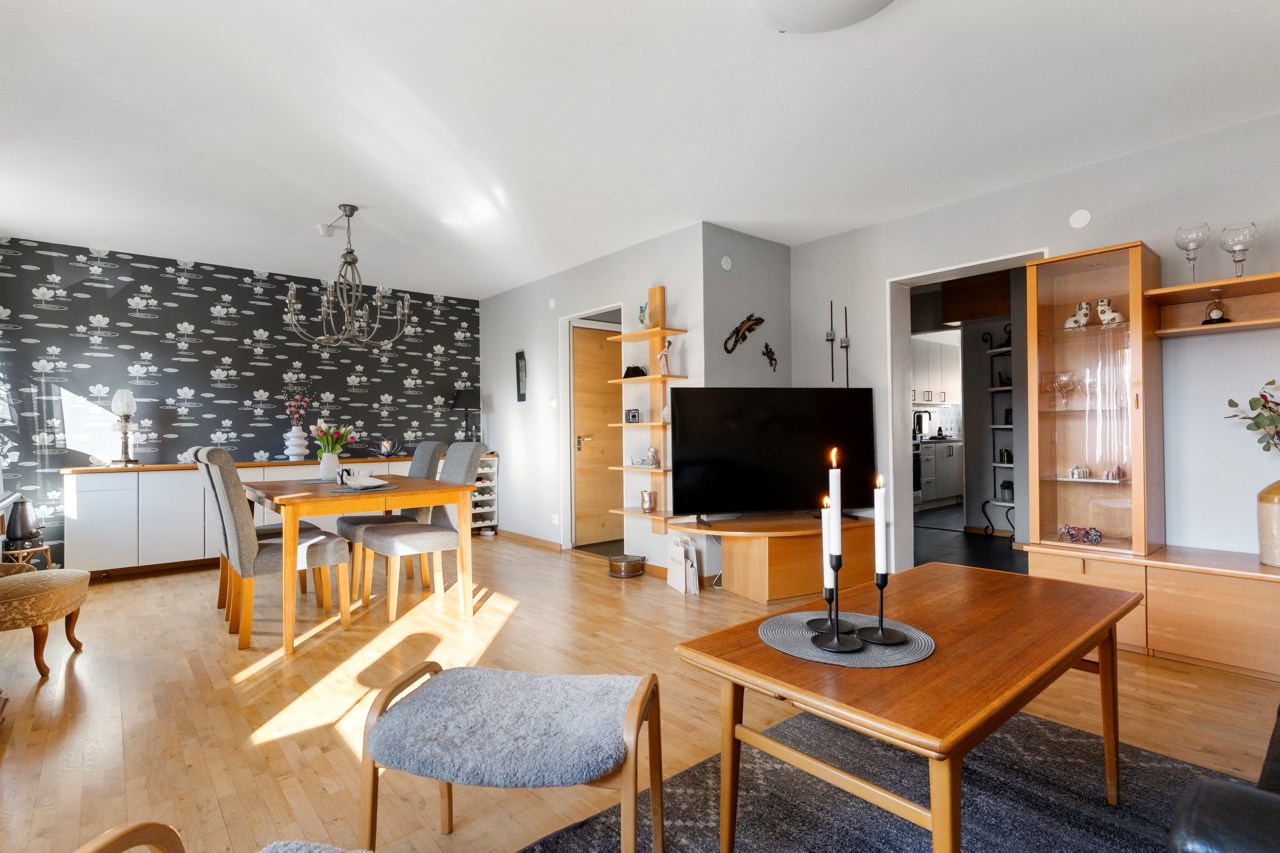 Riddaregatan 7B