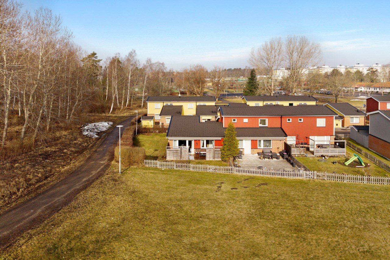 Östra Fjärilsvägen 173