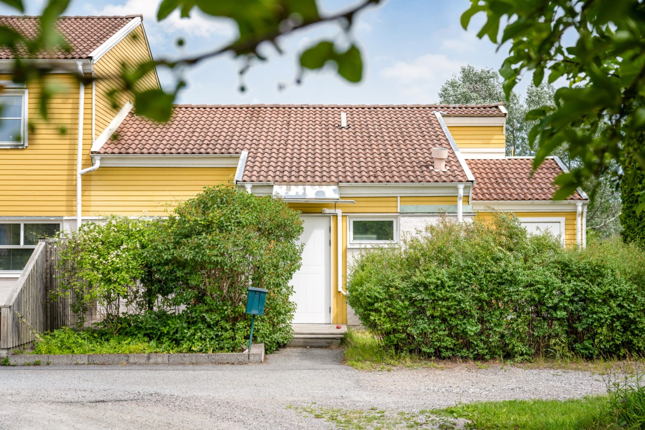 Östergården 72