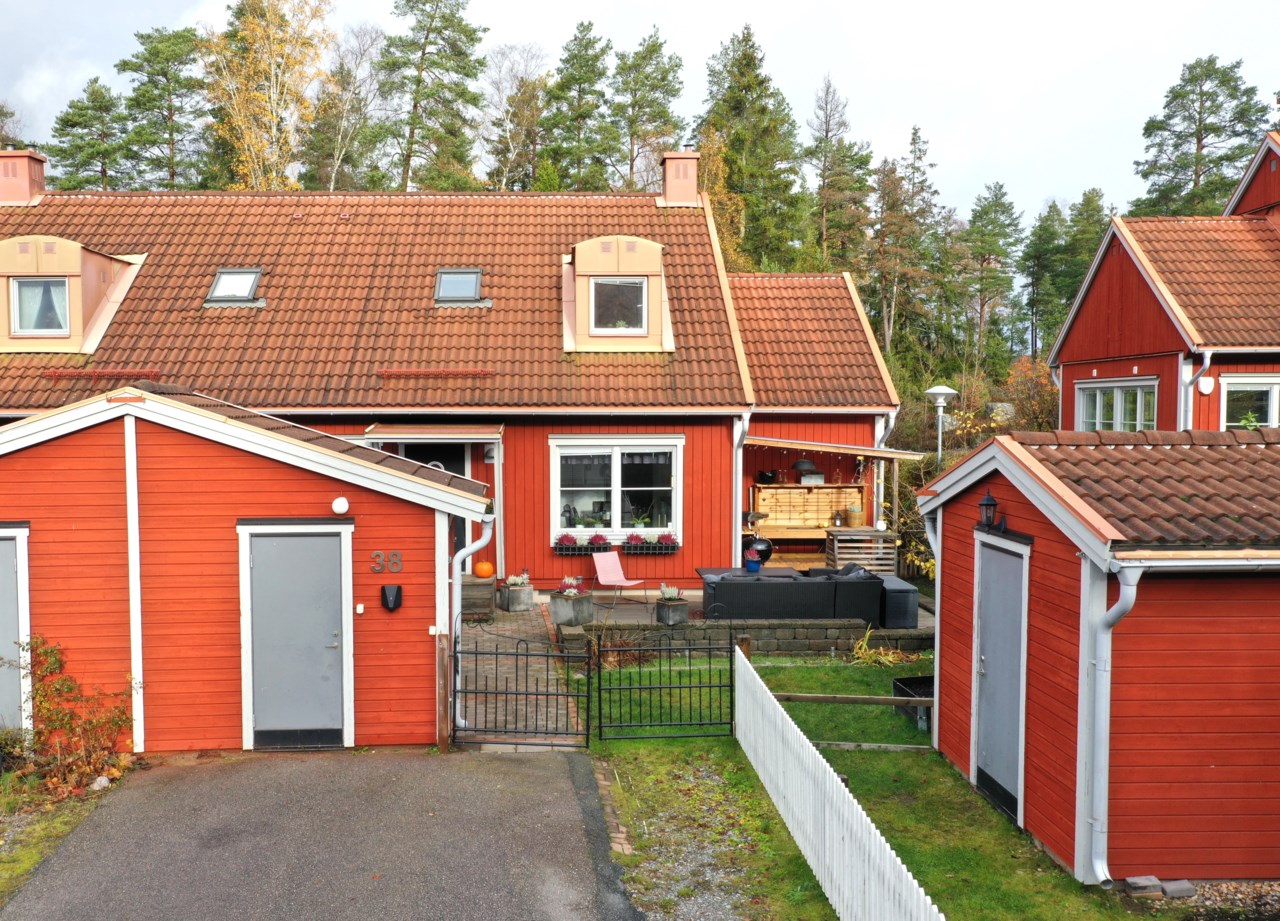 Jarlavägen 38