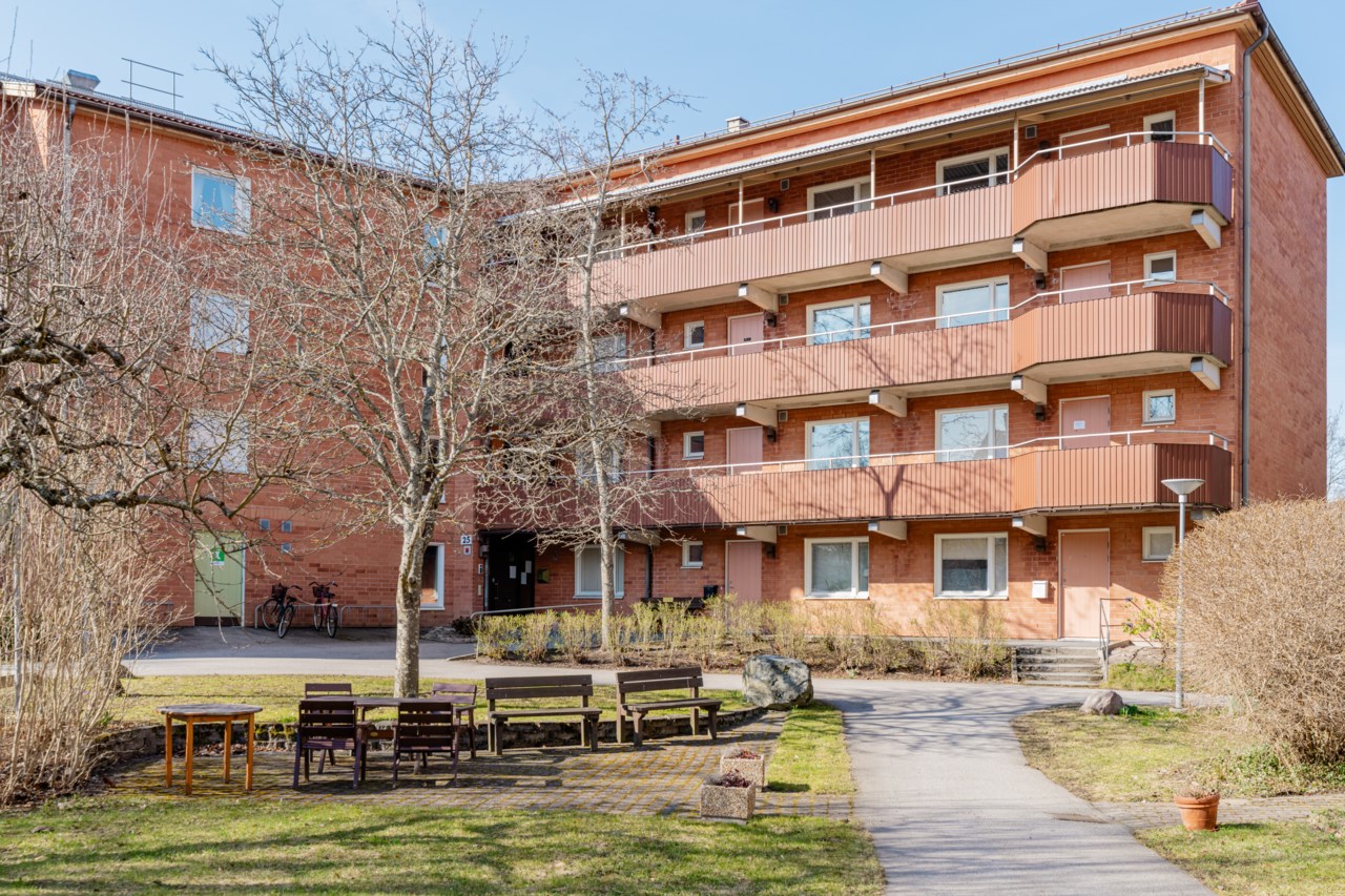 Sommarvägen 25