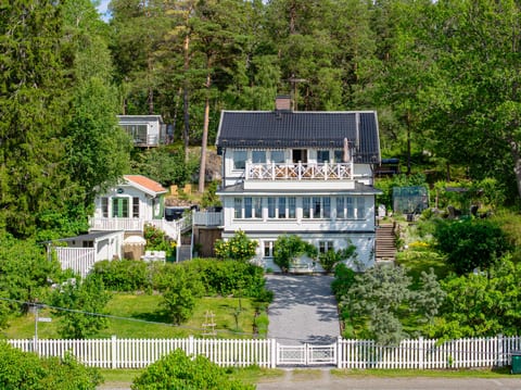 Högbovägen 1