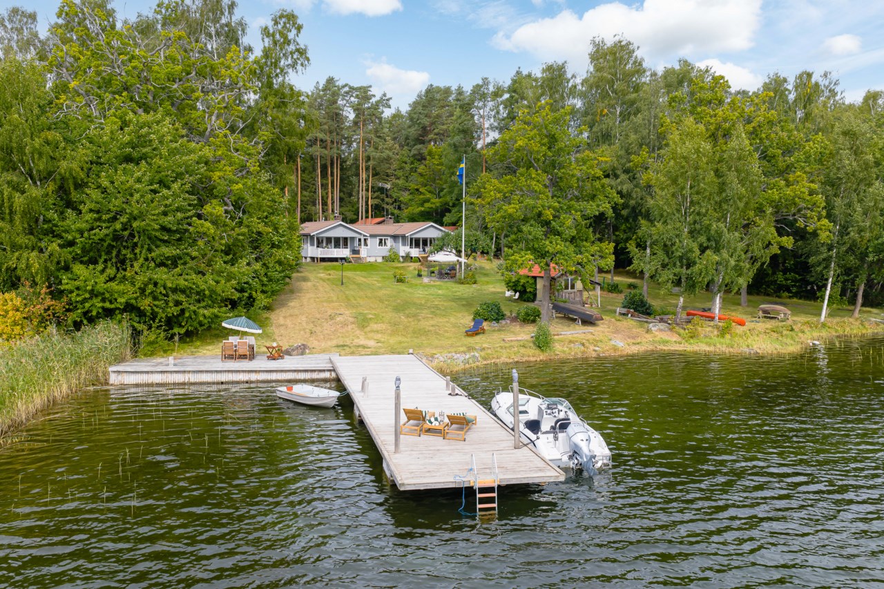 Knektuddsvägen 19