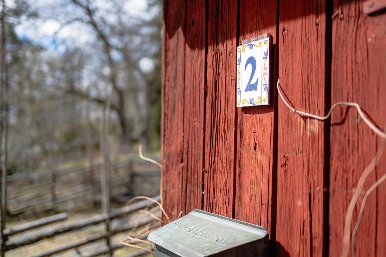 Knektuddsvägen 2