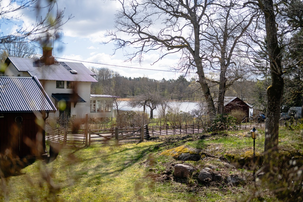 Knektuddsvägen 2