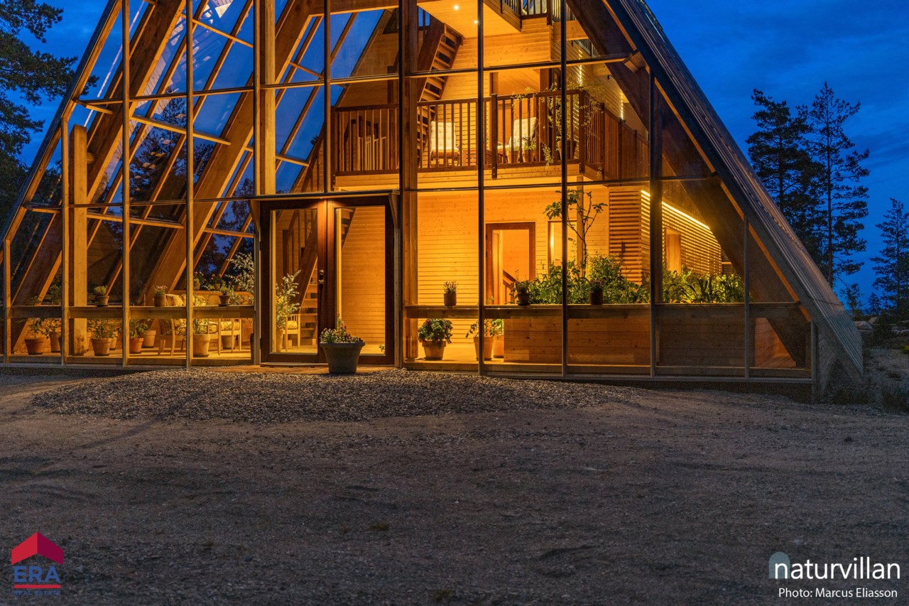 Sikhall 156