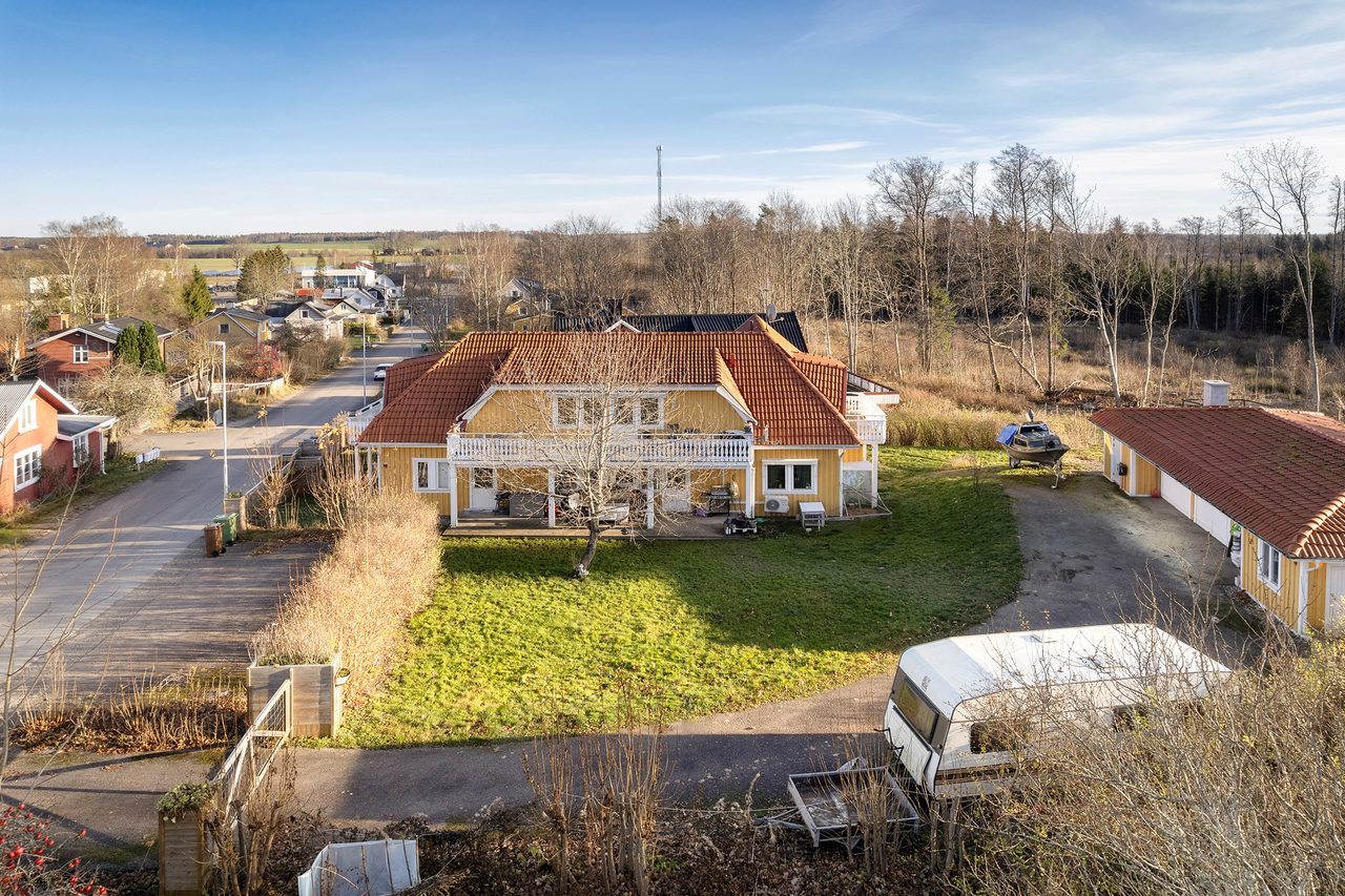 Hällavägen 5
