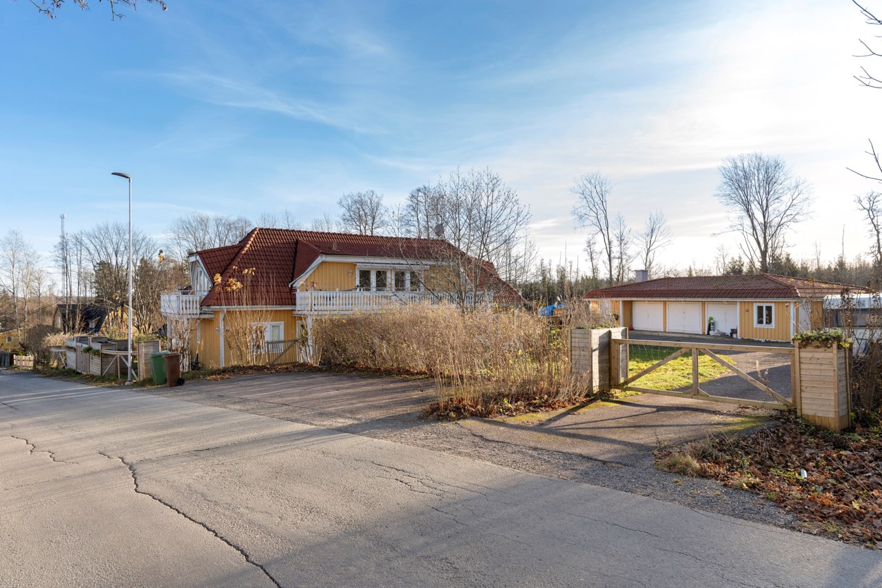 Hällavägen 5