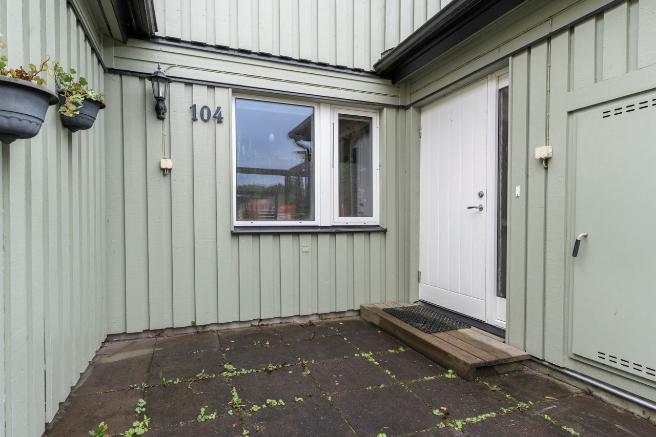 Granåsvägen 104