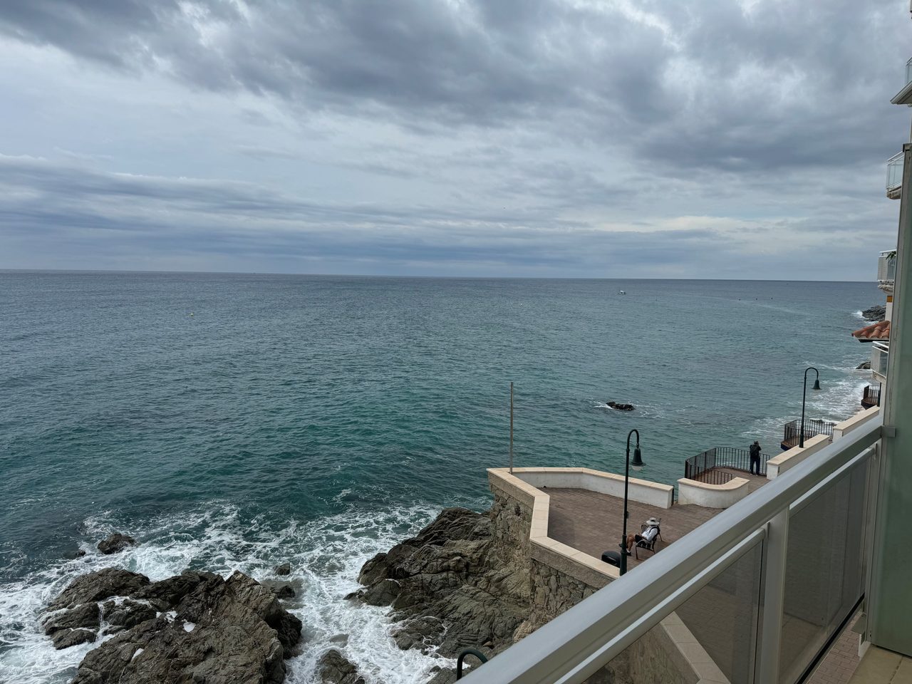 Sant Pol de Mar, pau simon,68