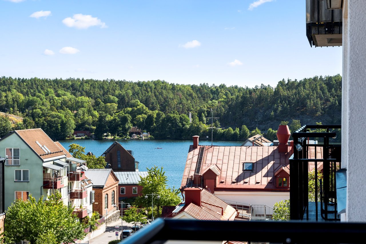 Fingerörtsvägen 8