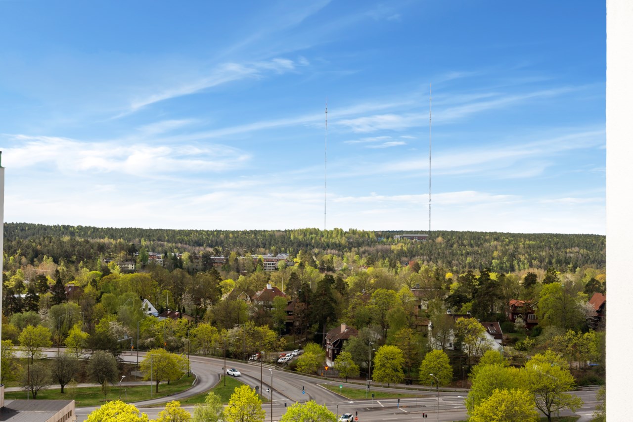 Per Hallströms väg 12