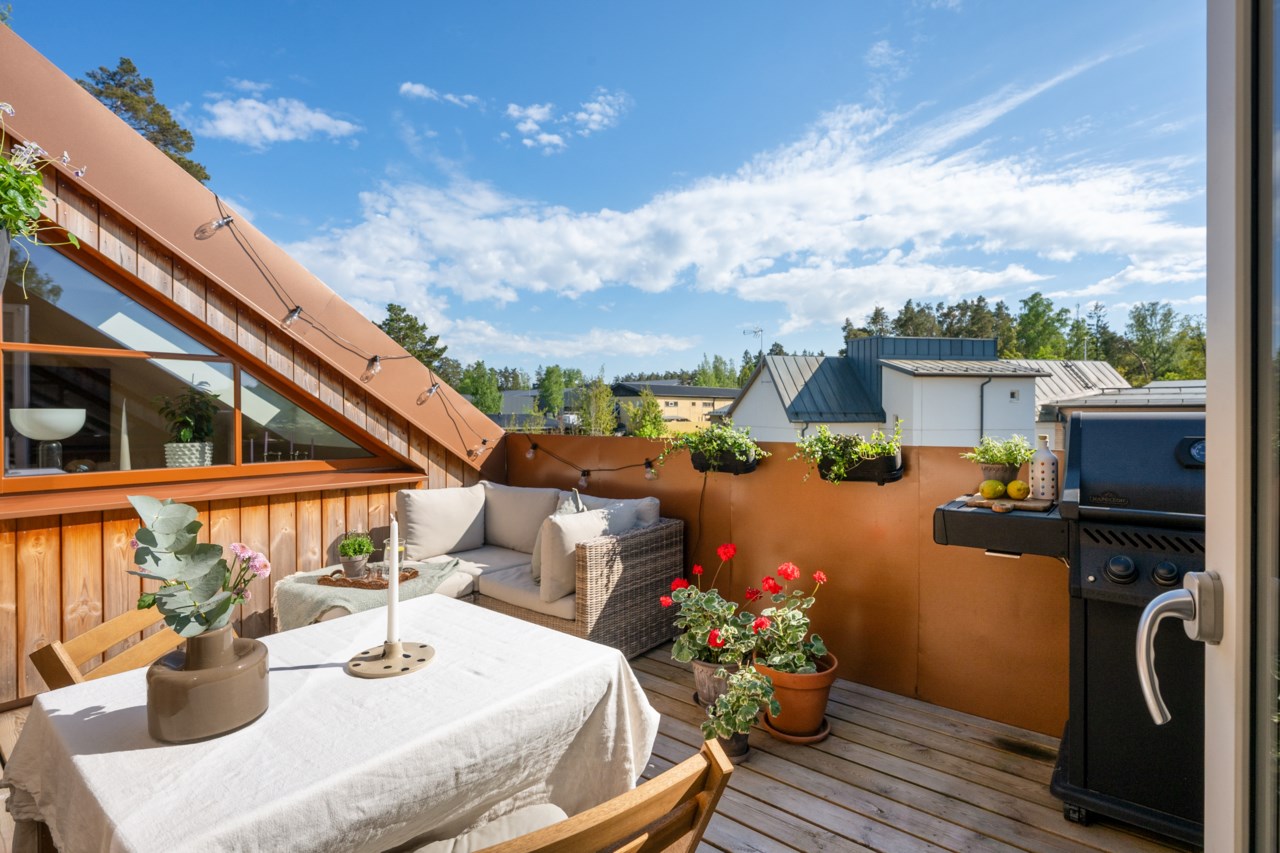 Storkällans väg 3