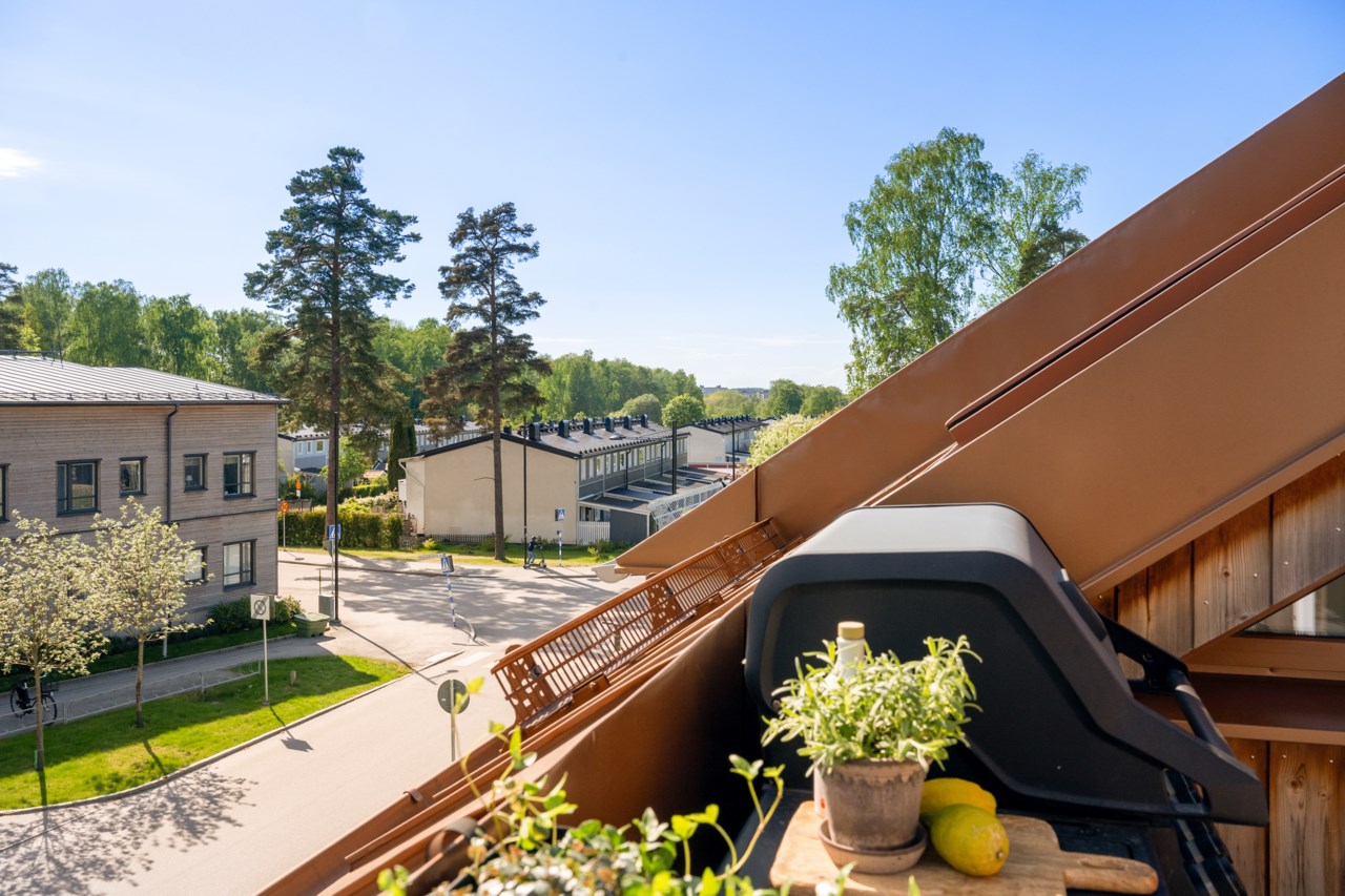 Storkällans väg 3