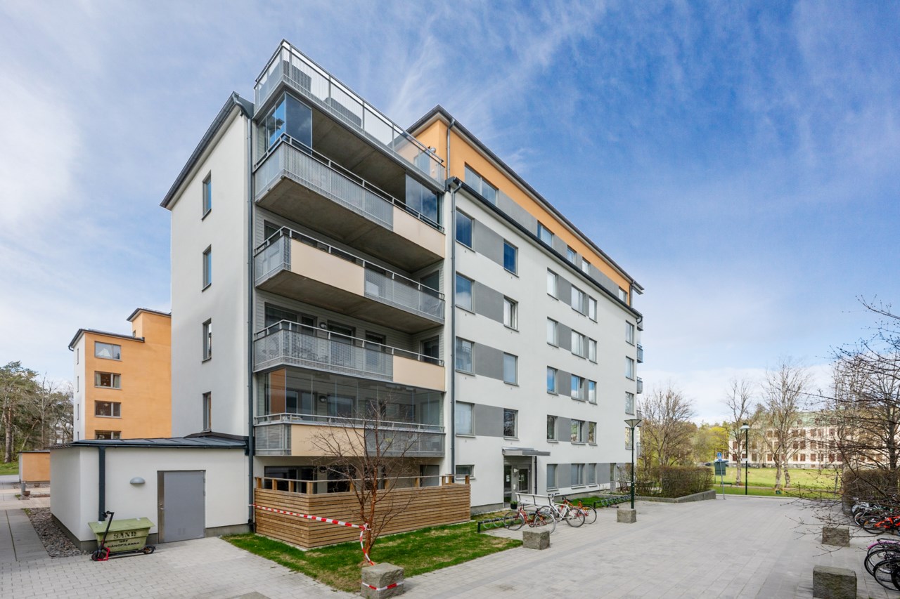 Stora Kvinns väg 58