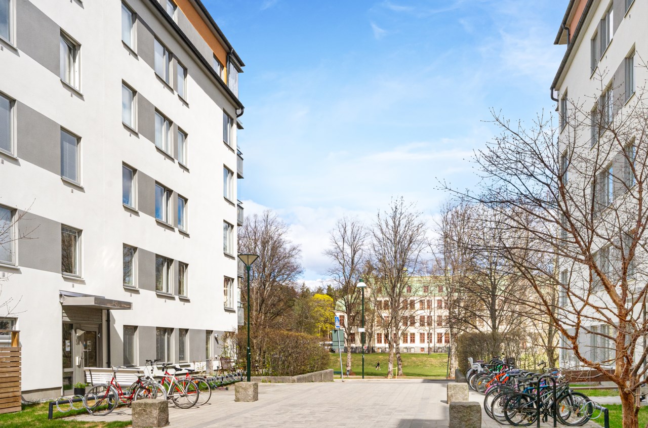 Stora Kvinns väg 58