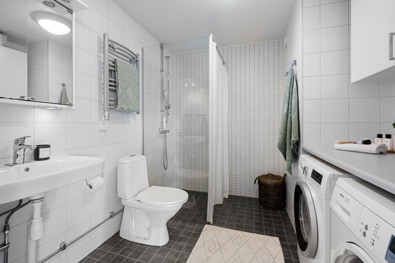 Stora Kvinns väg 58