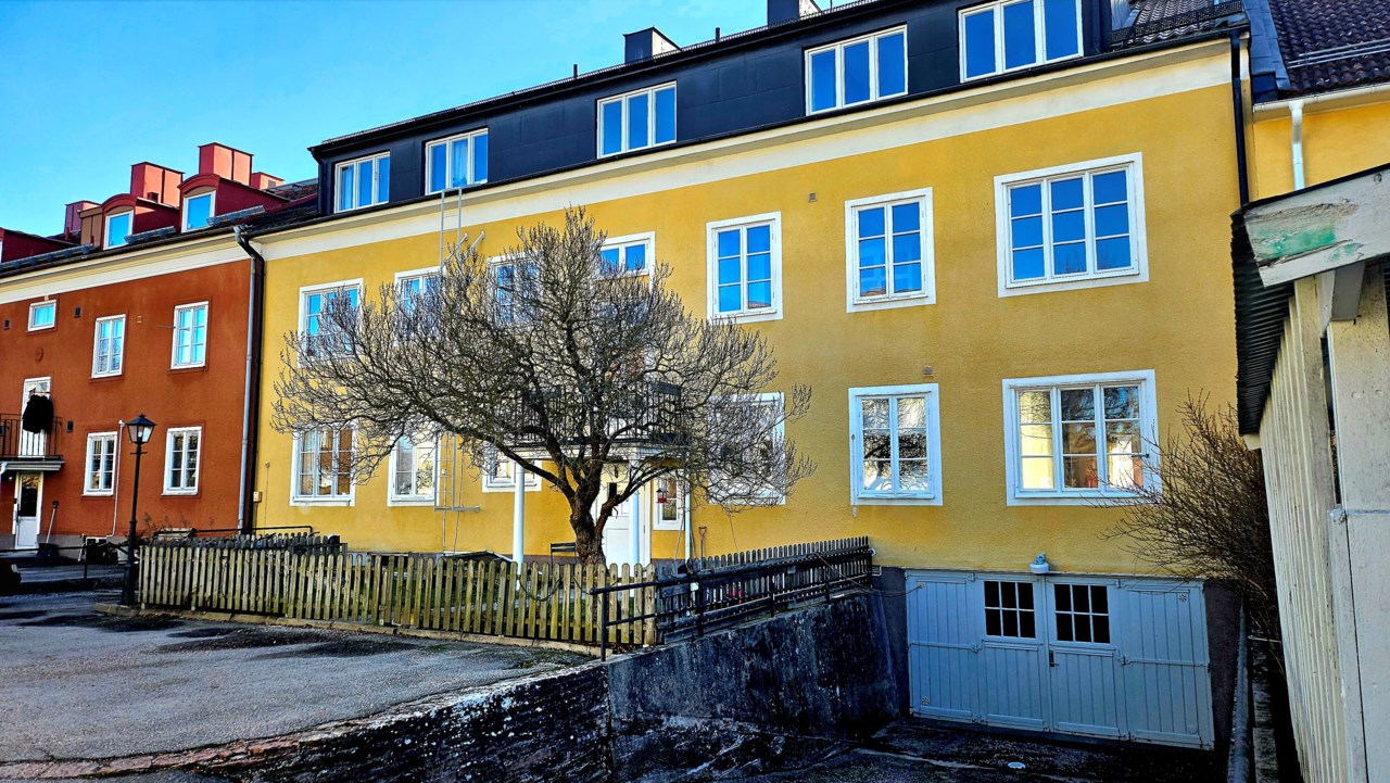 Tingshusplatsen 1
