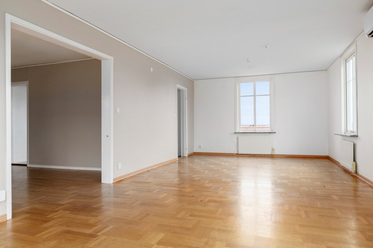 Brogatan 33