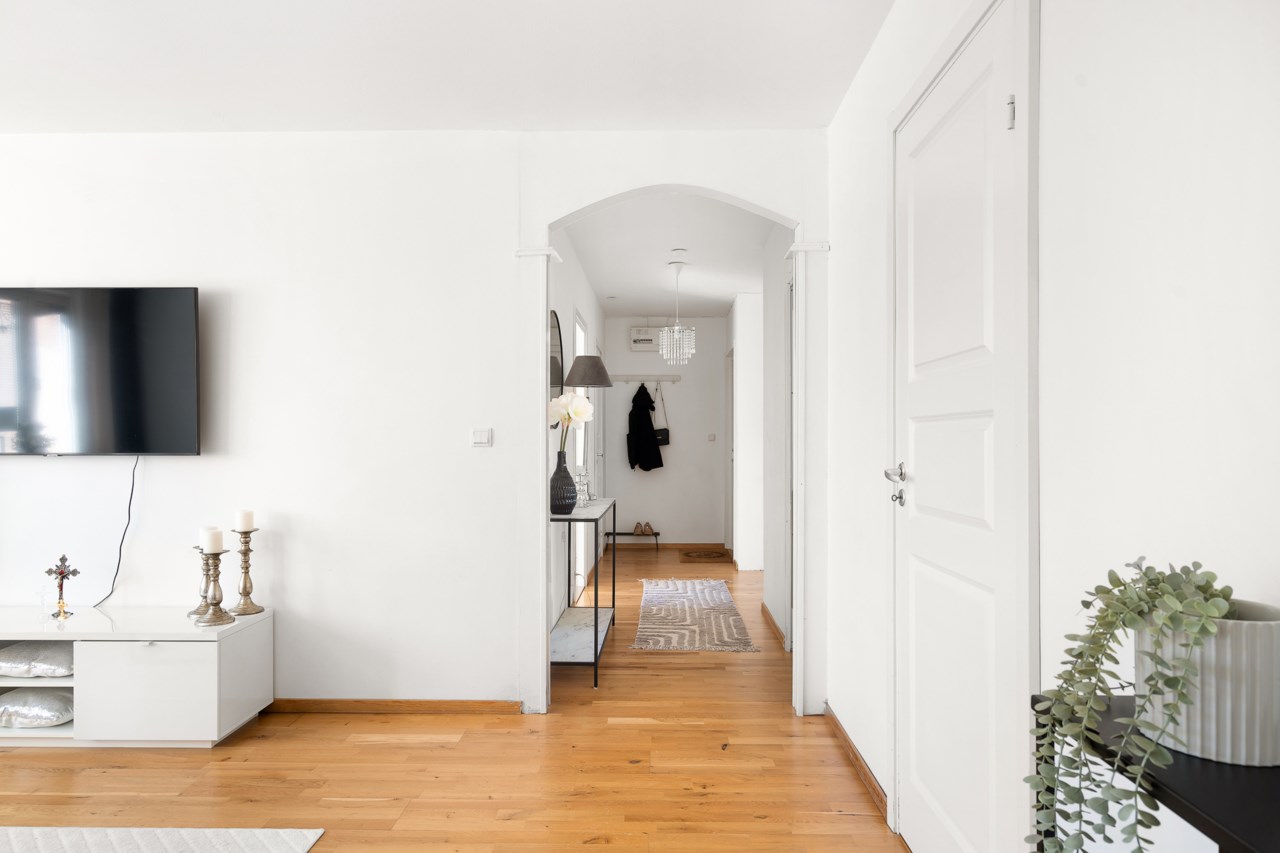 Grönfinksvägen 18