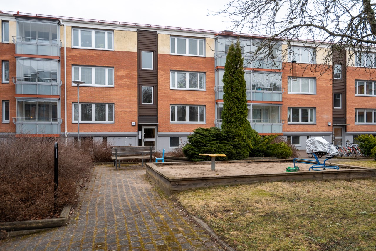 Lövhagsgatan 15