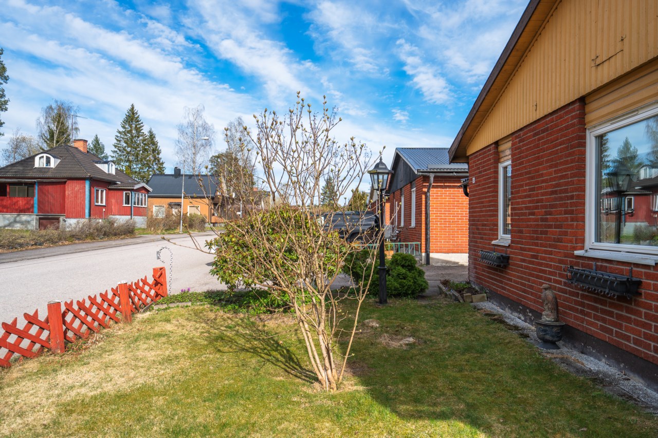 Smedvägen 15