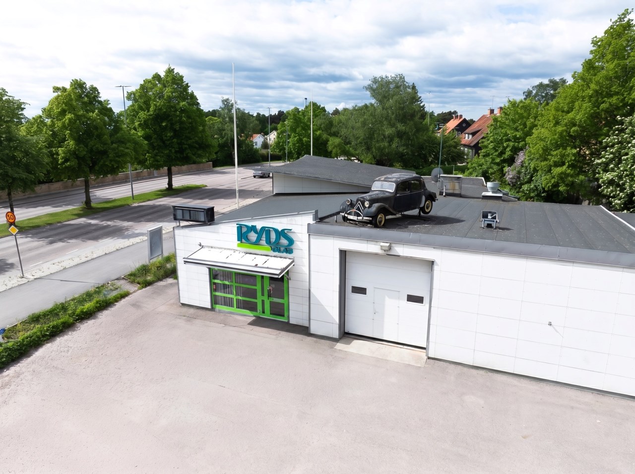 Köpingsvägen 16-18