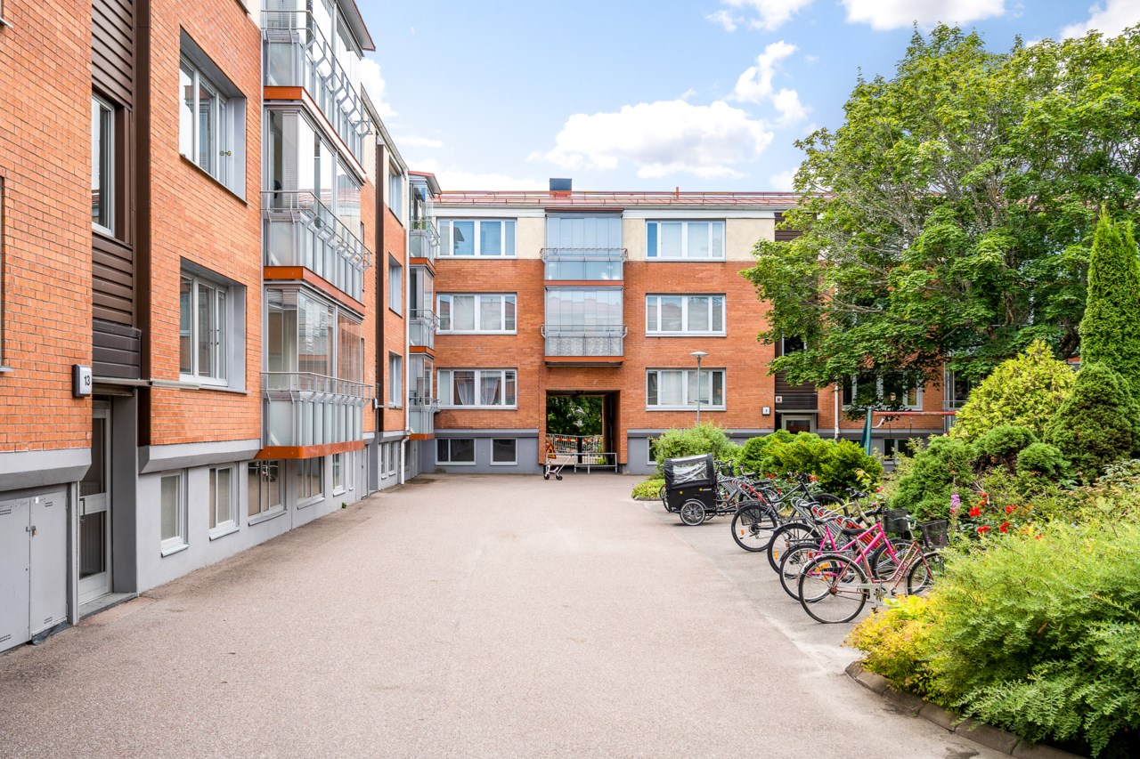 Lövhagsgatan 15