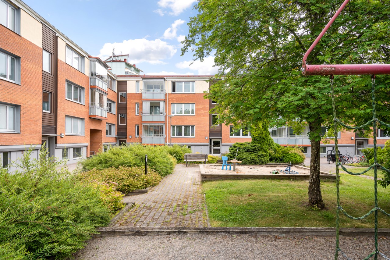Lövhagsgatan 15