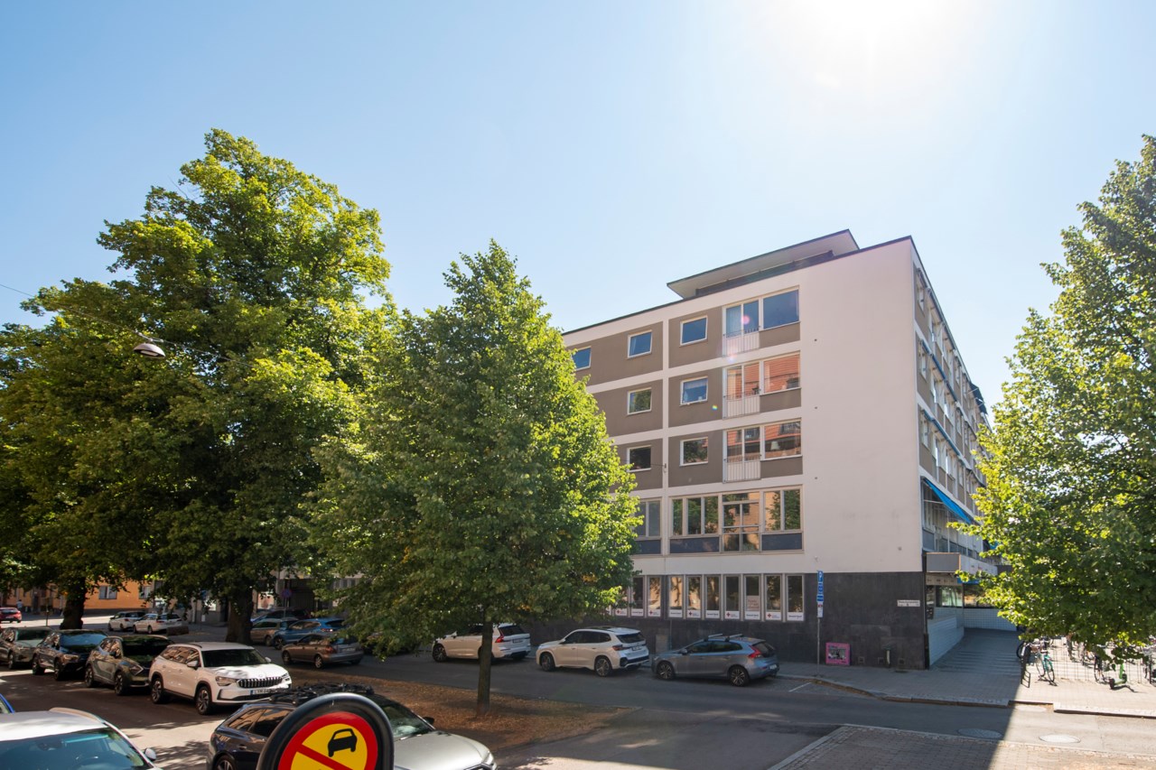 Domkyrkoesplanaden 9