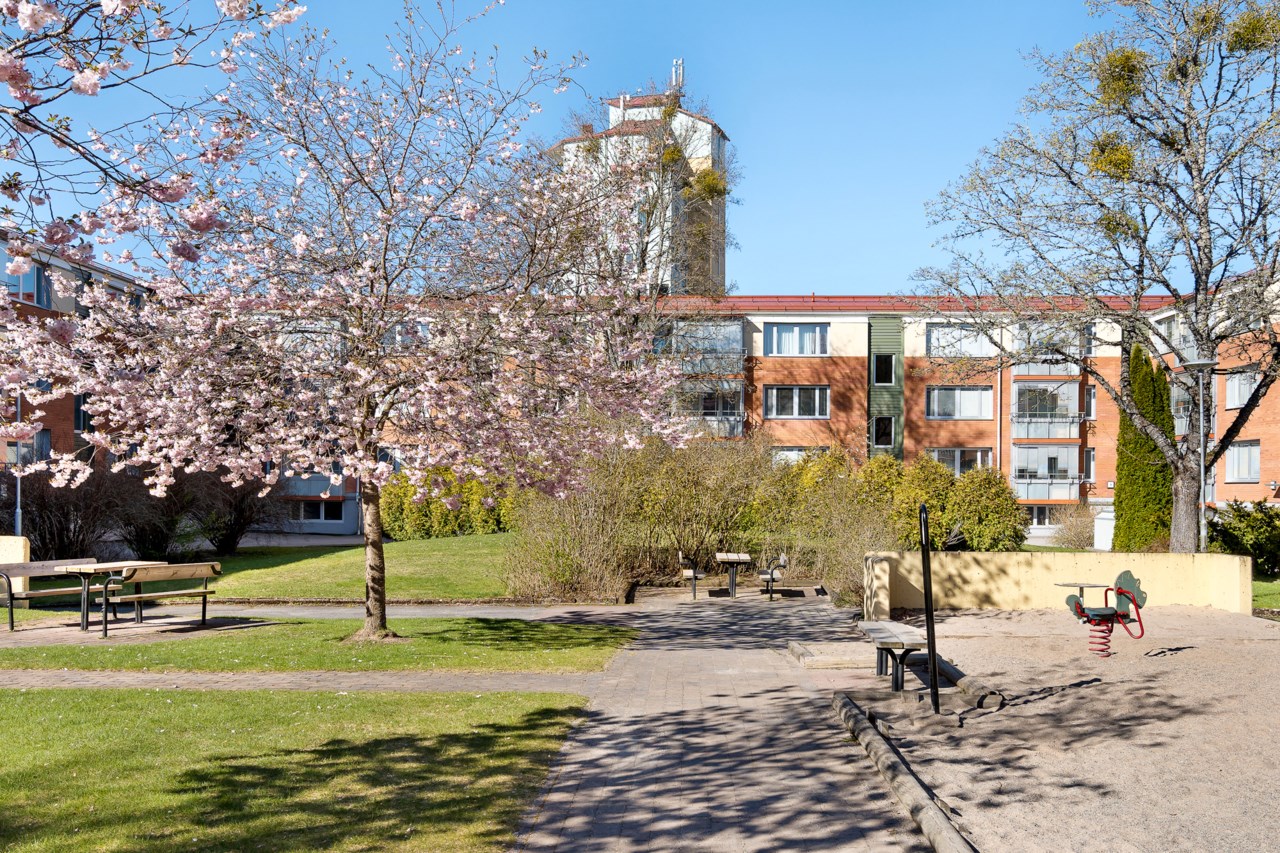 Grönfinksvägen 9