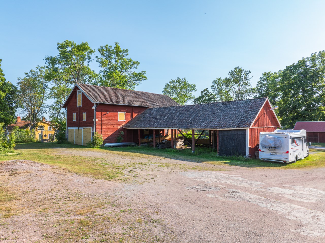 Brottberga Gårdsby
