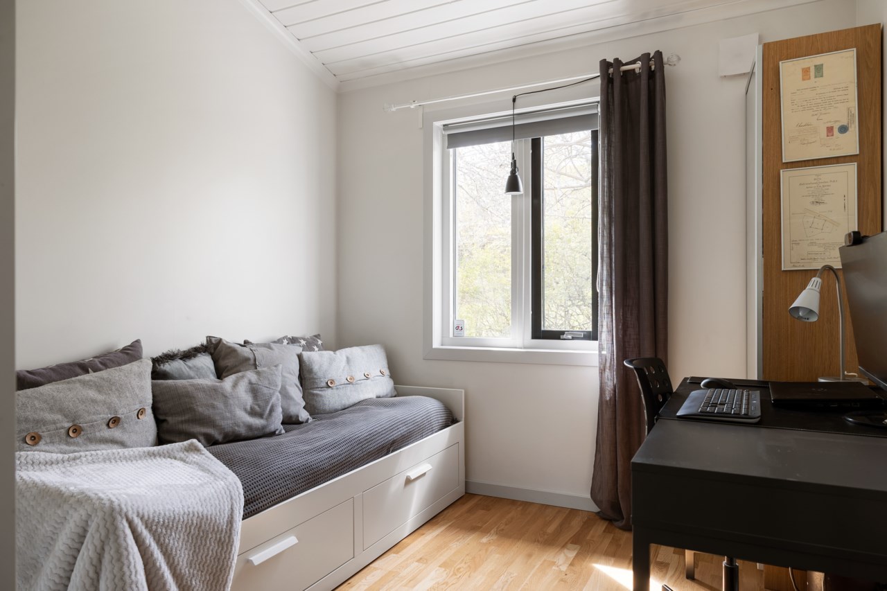 Ekholmsnäsvägen 106