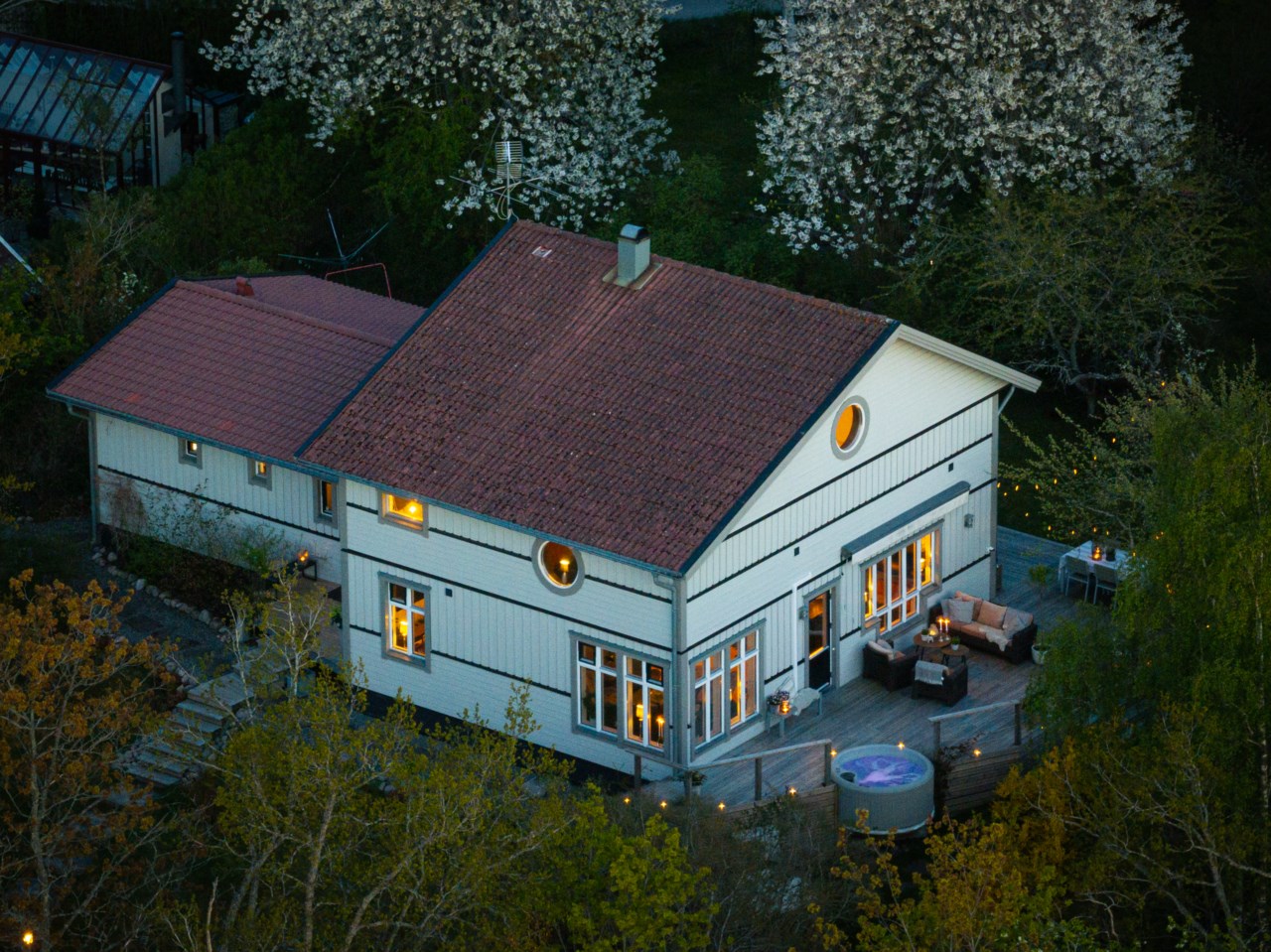 Ekholmsnäsvägen 106