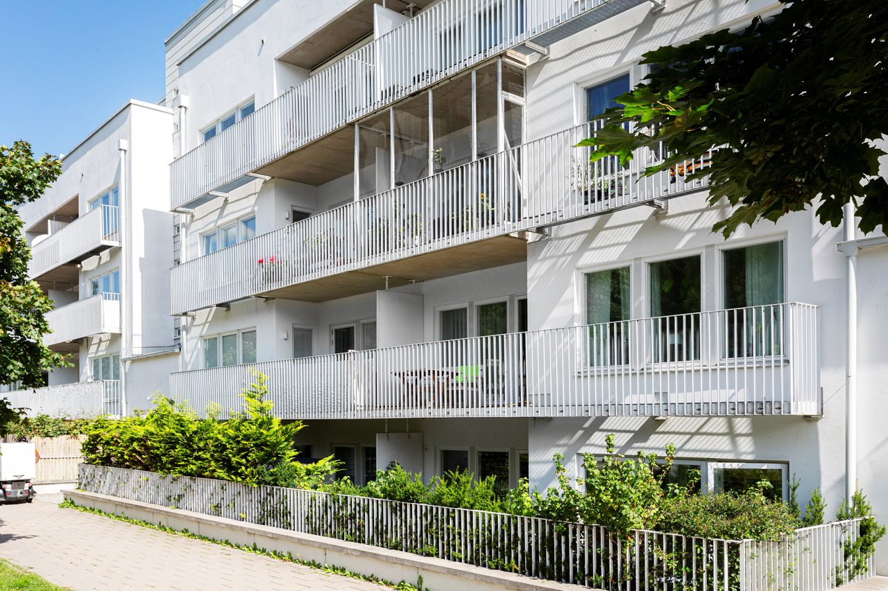 Frestavägen 28