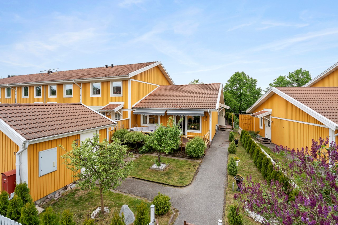 Lillies väg 11
